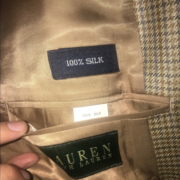Ralph Lauren tan blazer. 40R - Picture 3 of 5